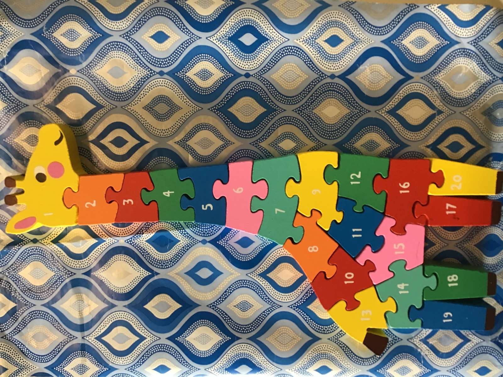 Girafa con números puzzle online a partir de foto