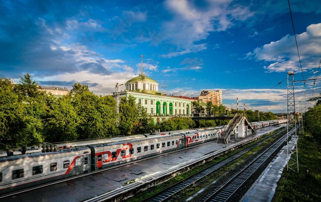 Železniční stanice Ruské železnice puzzle online z fotografie