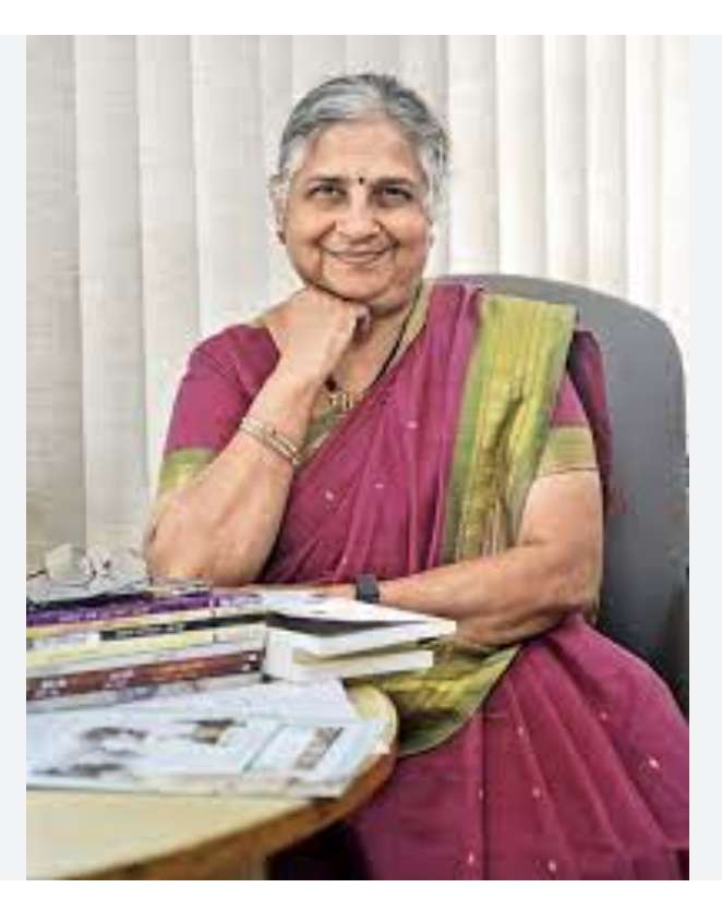 Sudha murthy señora puzzle online a partir de foto