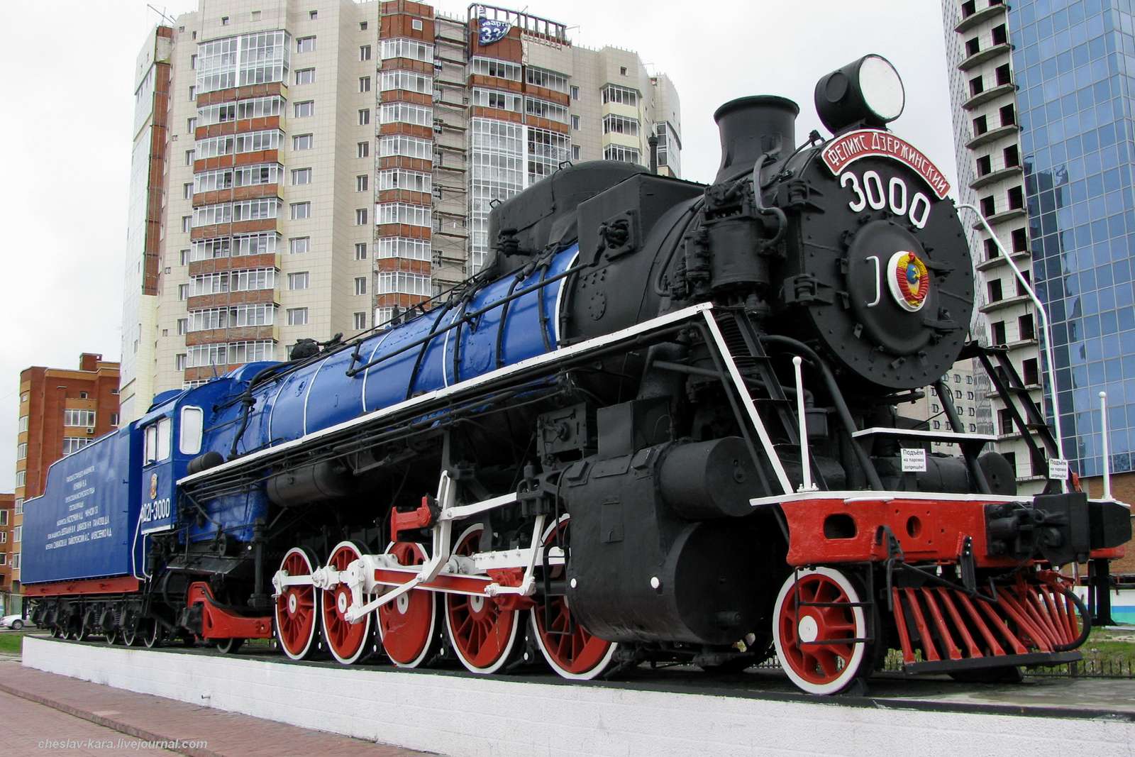 Locomotivas a vapor da URSS puzzle online