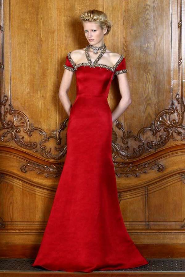 Dilek Hanif Couture online puzzle