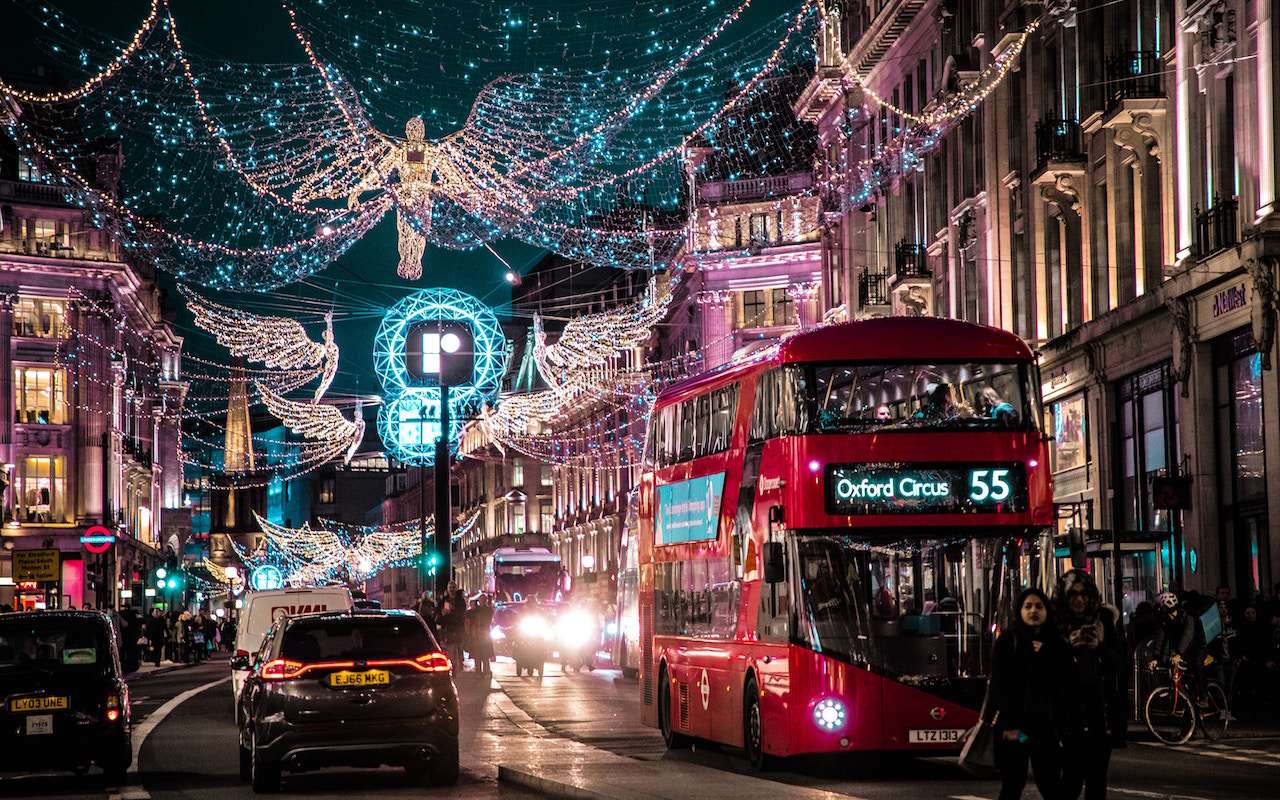 Christmas in London online puzzle