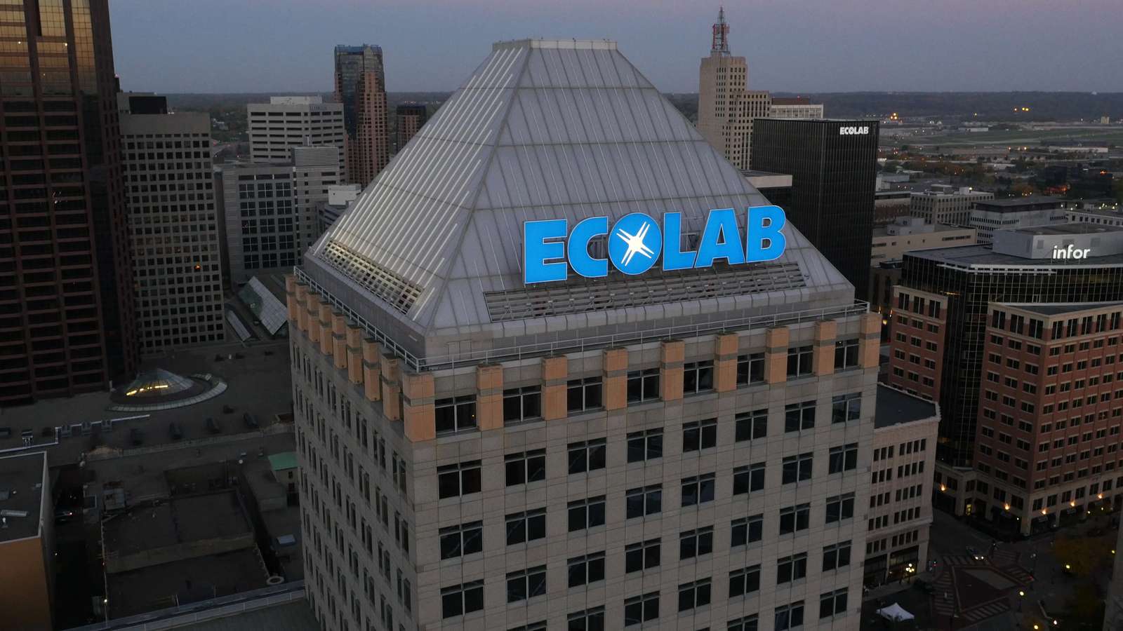 Ecolab Puzzle puzzle online from photo