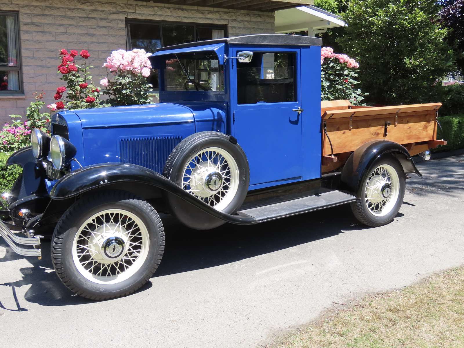 Вантажівка Chevrolet 1931 року скласти пазл онлайн з фото
