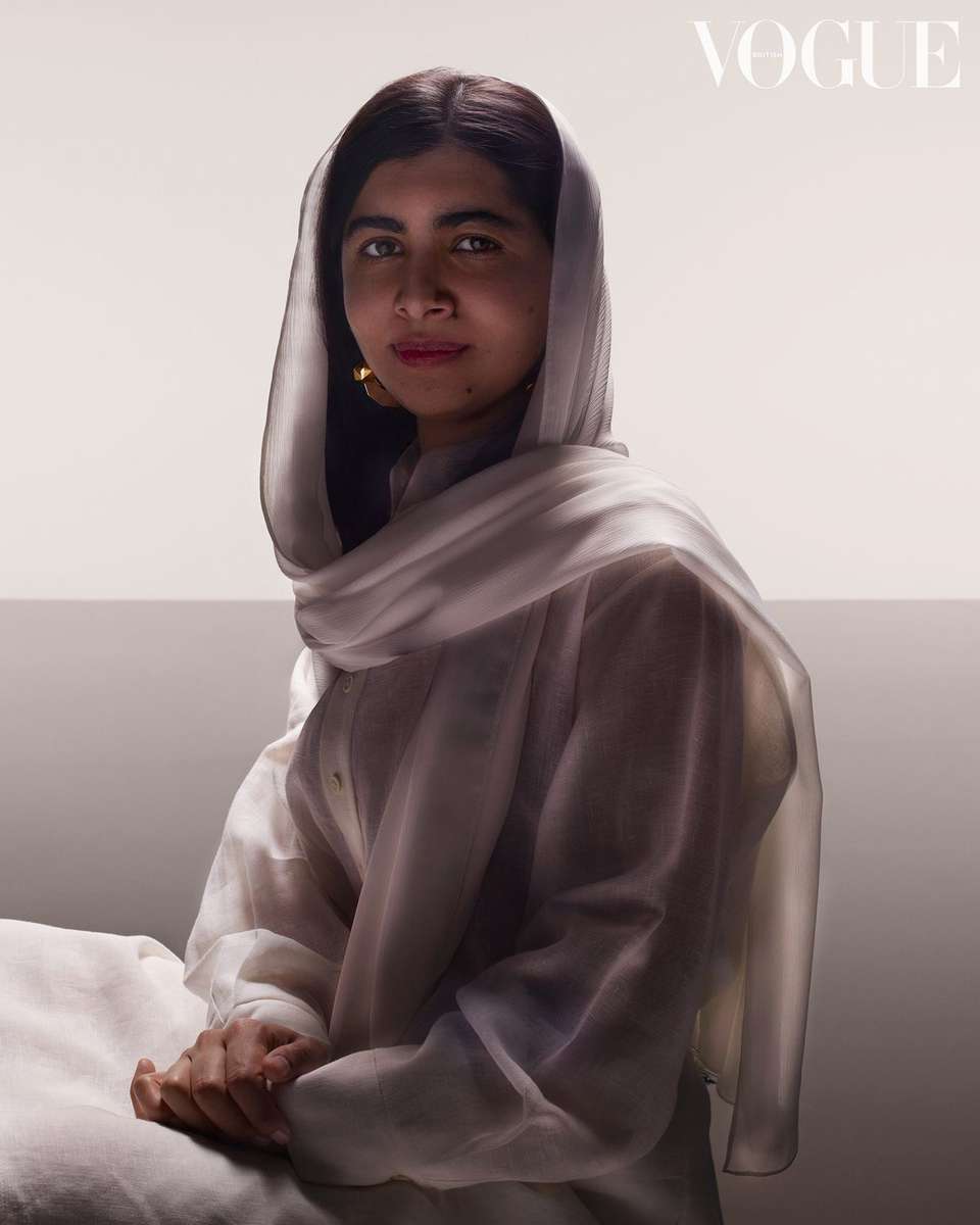 Malalaaa rompecabezas en línea