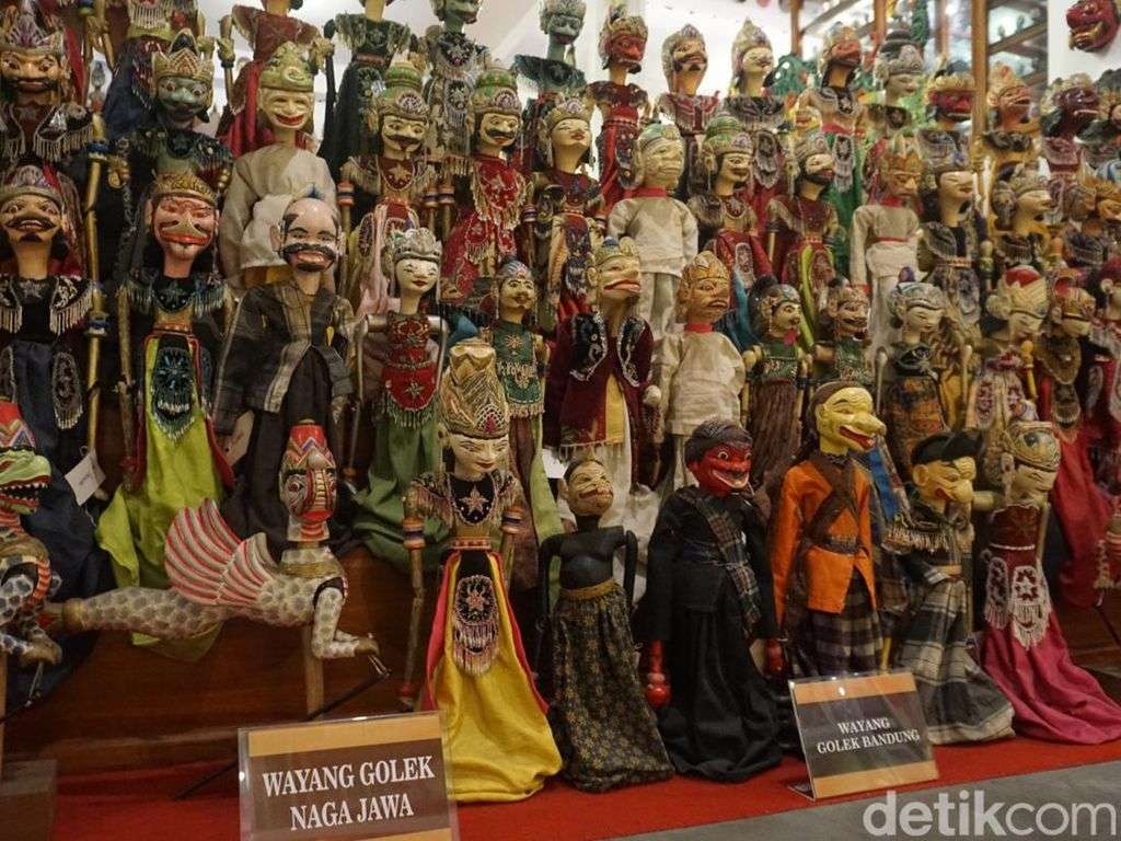 Wayang Golek : Marionnette indonésienne puzzle en ligne