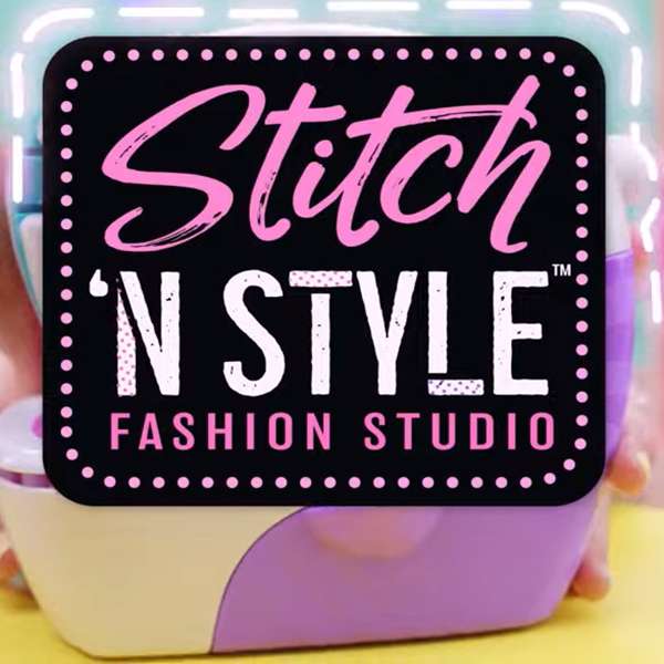 Stitch Style Fashion Studio puzzle online from photo