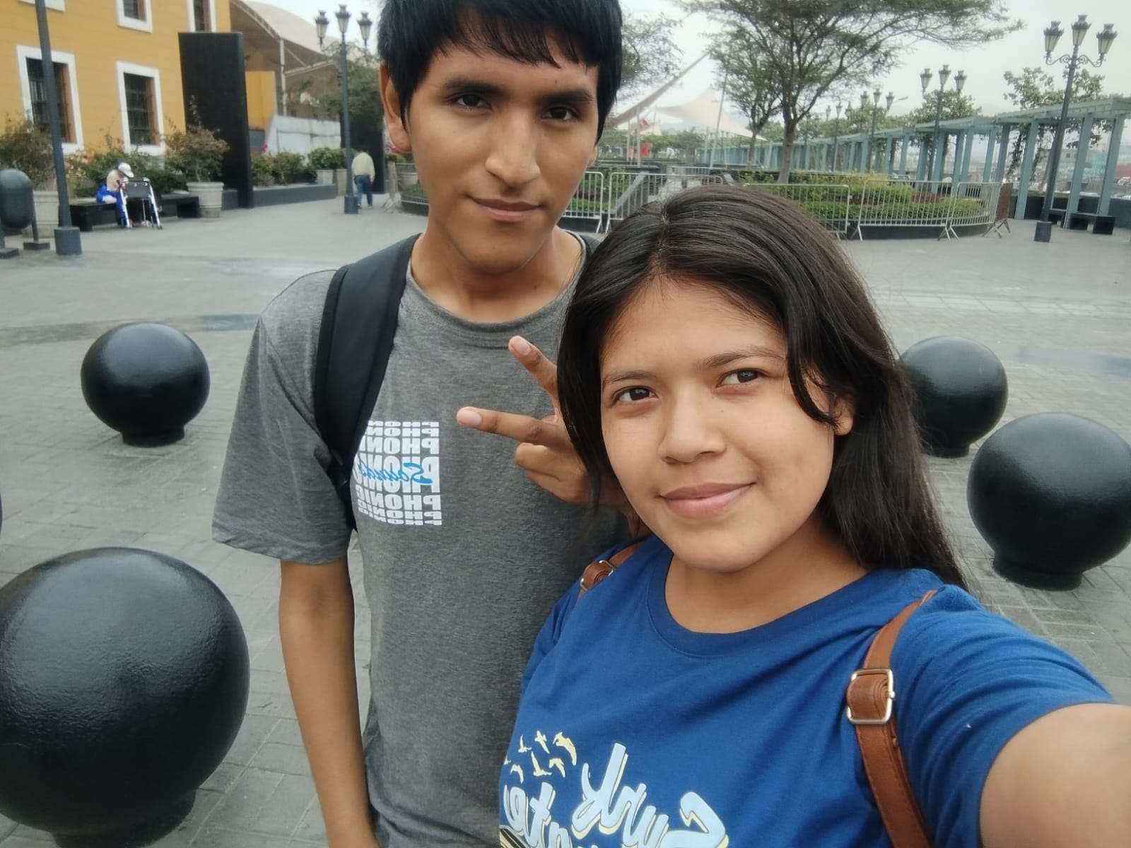 nico y alondra rompecabezas en línea