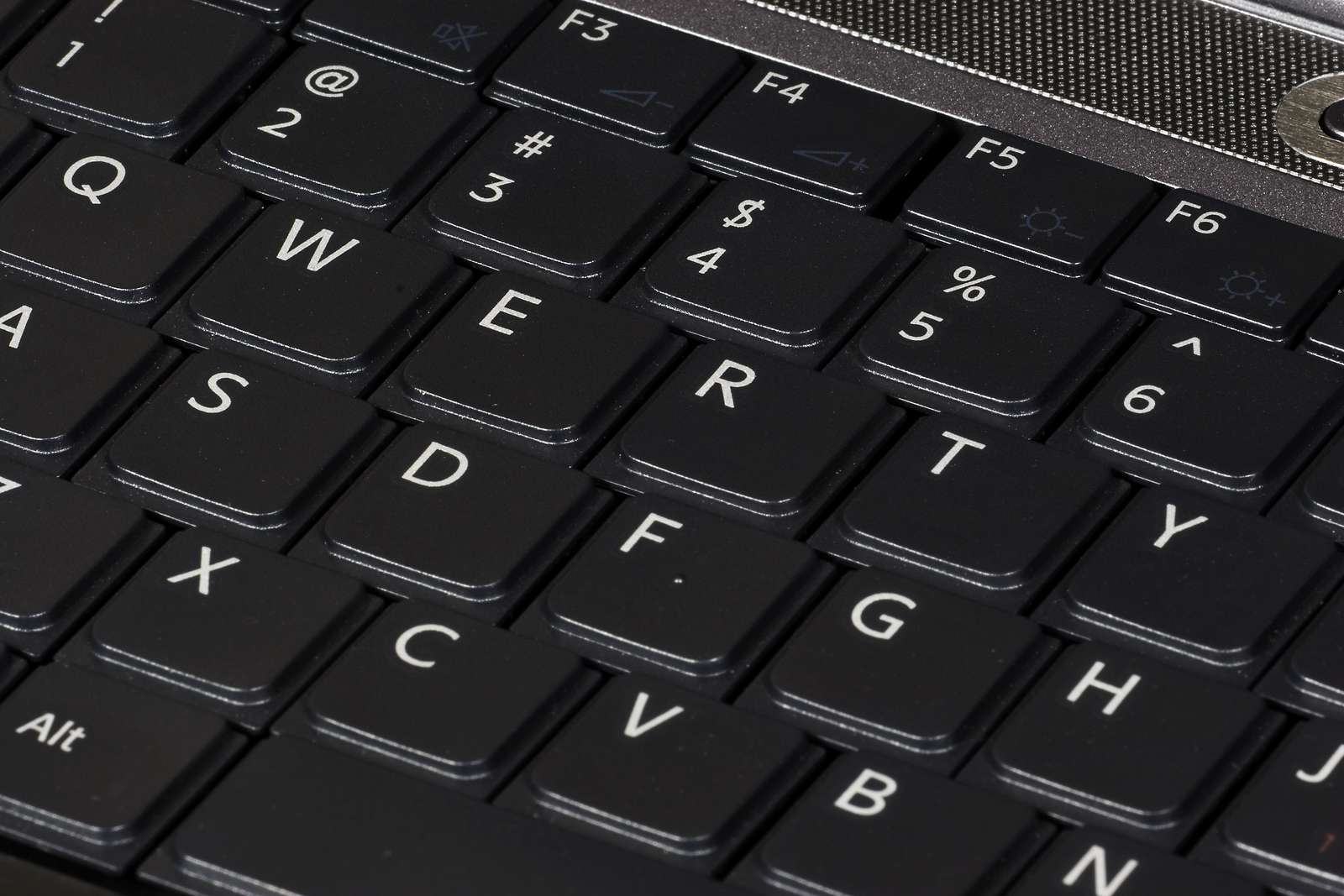 qwerty puzzle puzzle online from photo