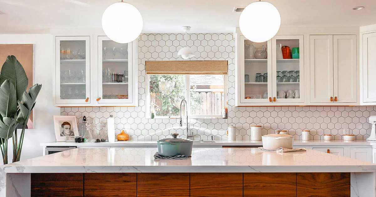 kitchen light puzzle online from photo
