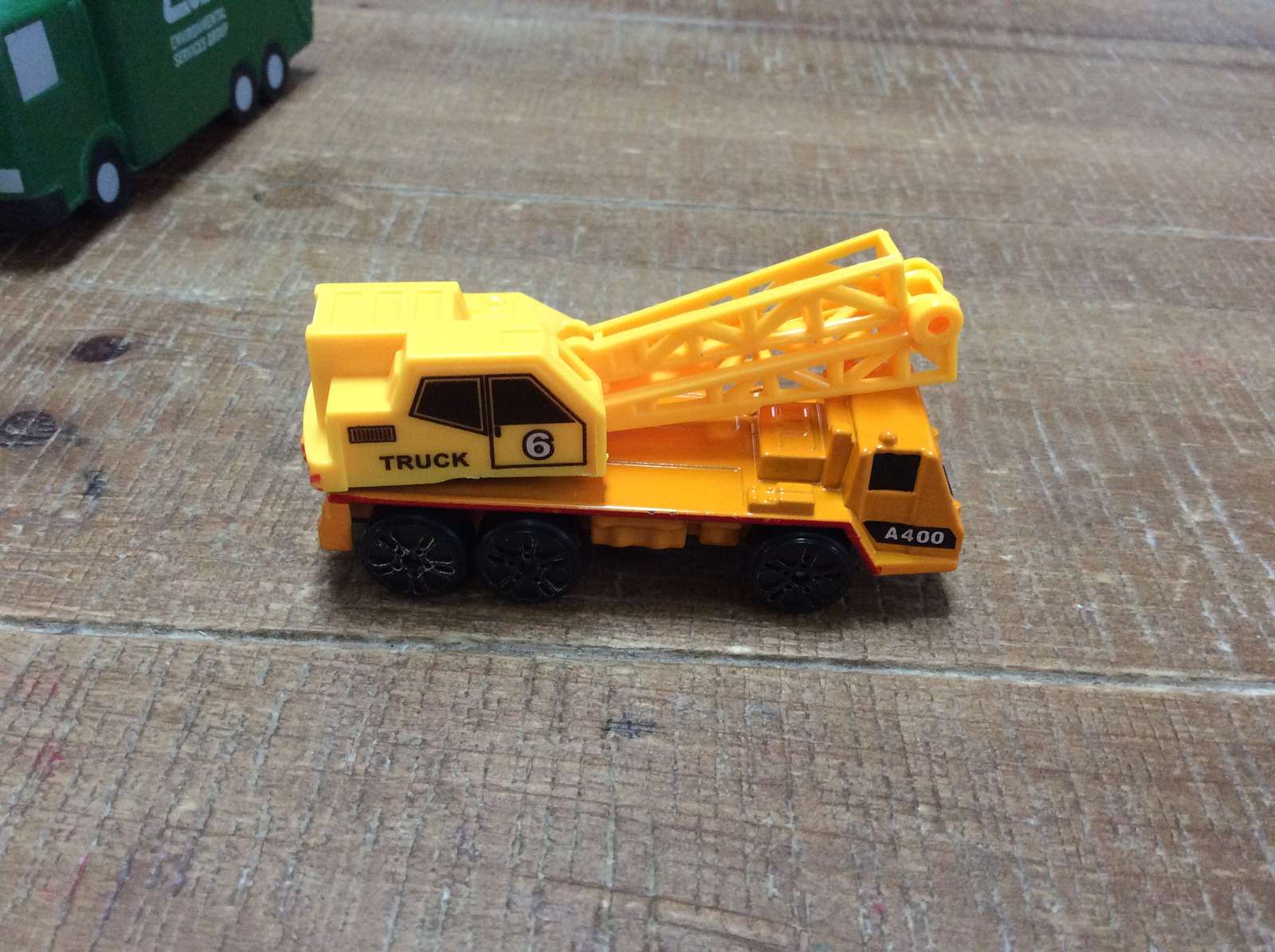 Жълт камион онлайн пъзел
