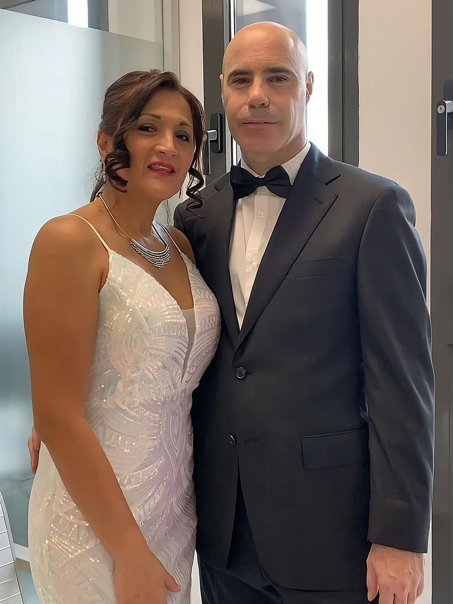 Juan och Lucys bröllop pussel online från foto