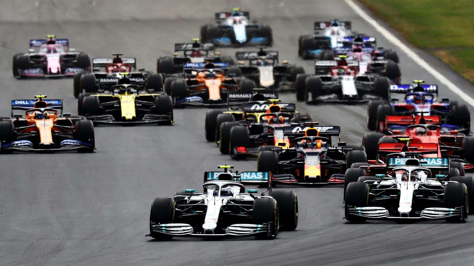 Începutul cursei de F1 puzzle online