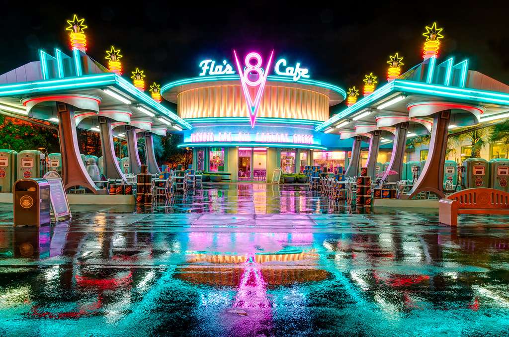 Flo's V8 Café puzzle en ligne