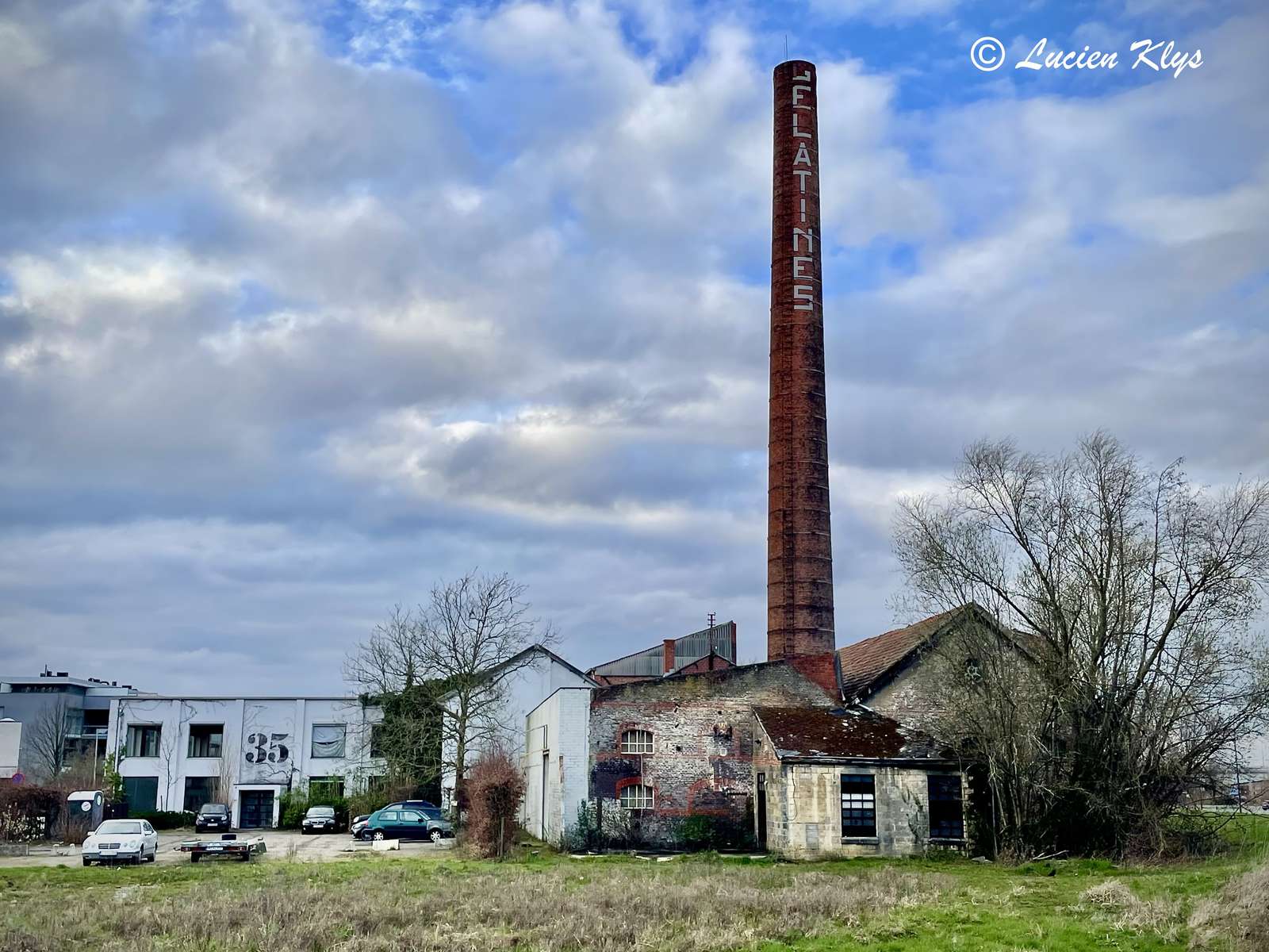 Gelatin factory Hasselt puzzle online from photo