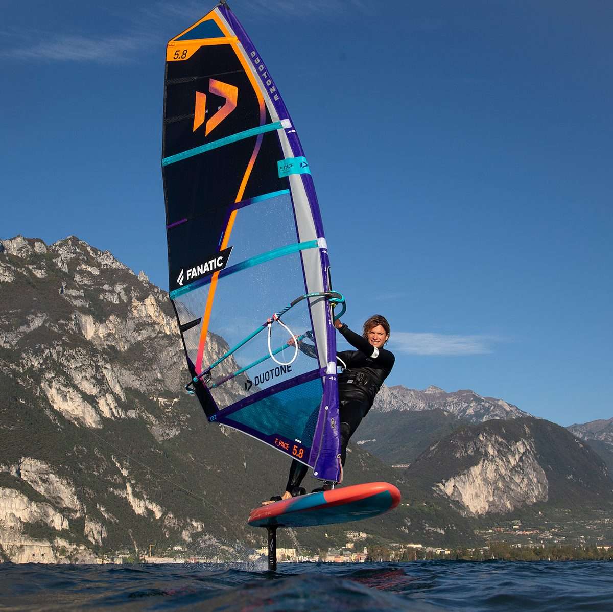Windsurfing puzzle online from photo