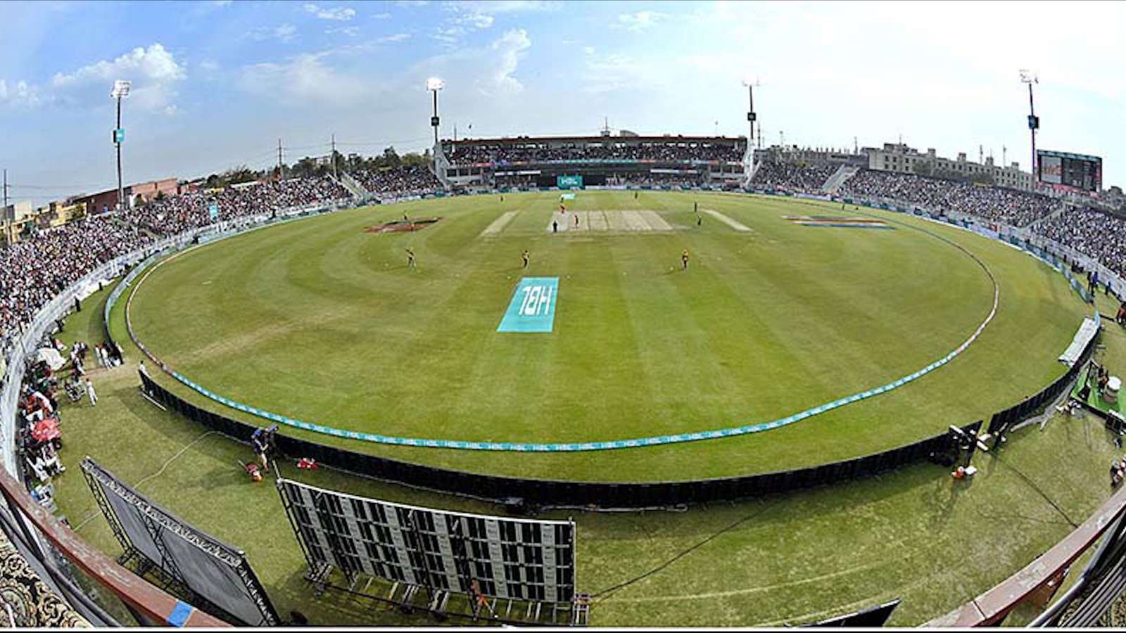 Kriketový stadion Rawalpindi0 online puzzle