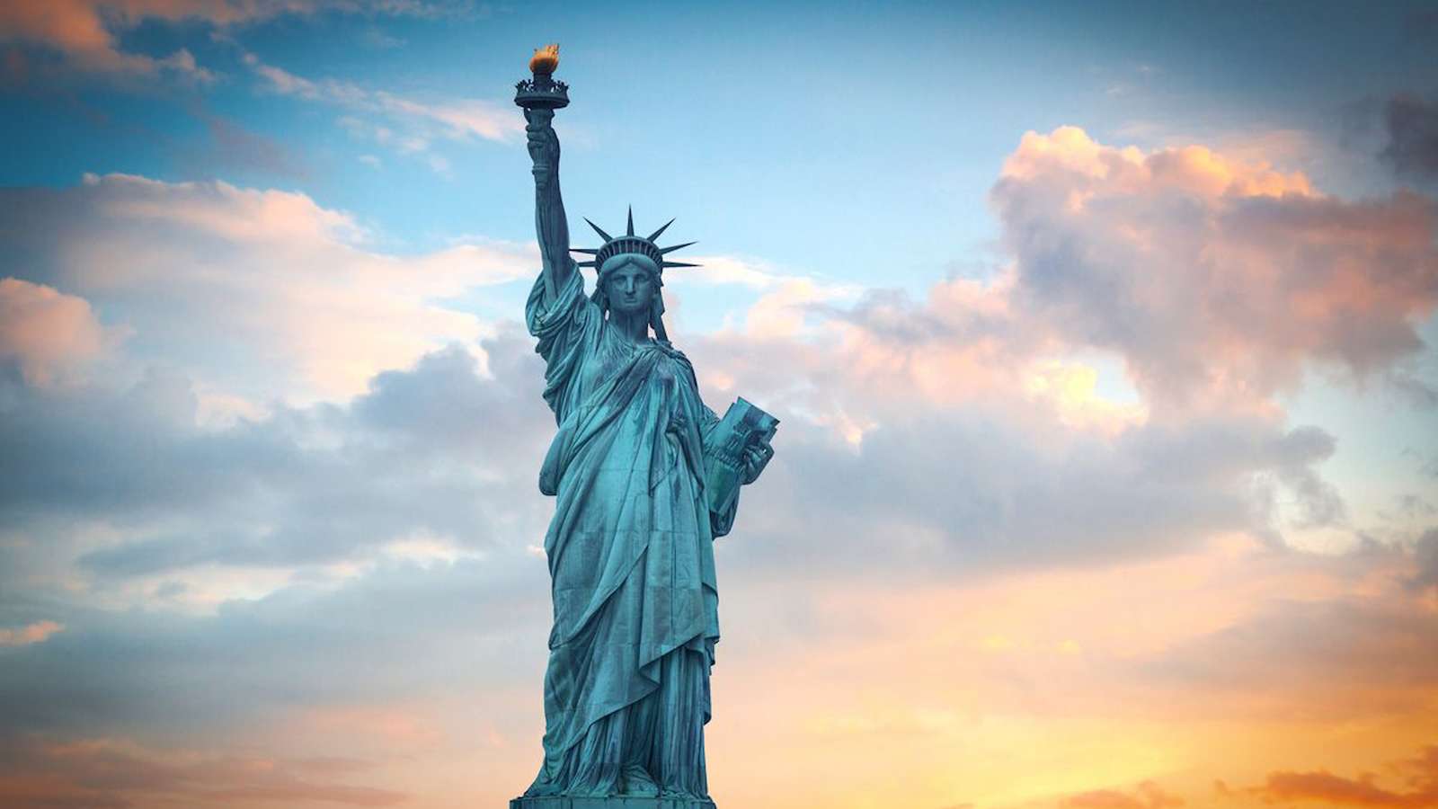 Estatua de la Libertad0 puzzle online a partir de foto
