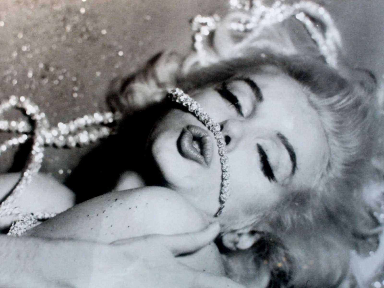 Marilyn Monroe puzzle online a partir de fotografia