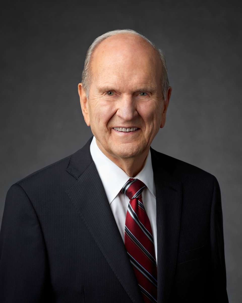 President Nelson puzzle online from photo