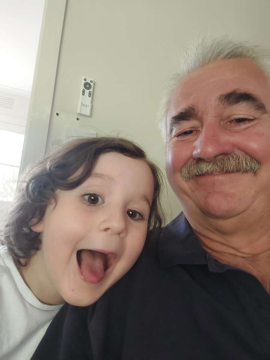 Jag och barnbarn pussel online från foto