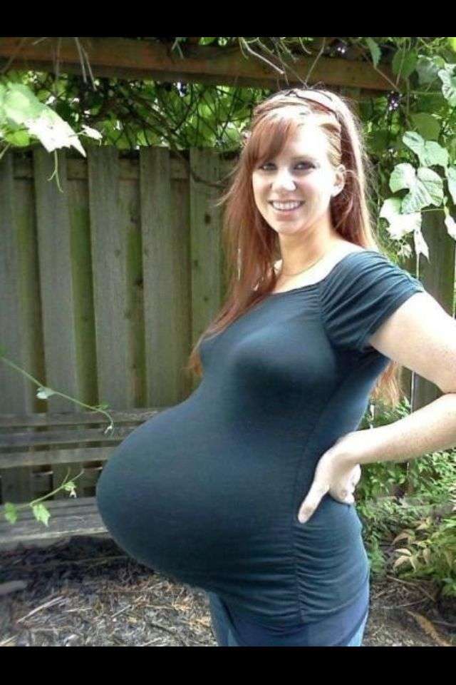 Бременна онлайн пъзел от снимка