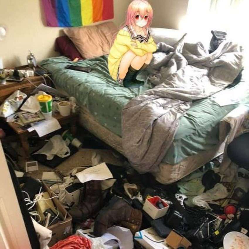 Девушка аниме сидит в грязной комнате пазл онлайн из фото