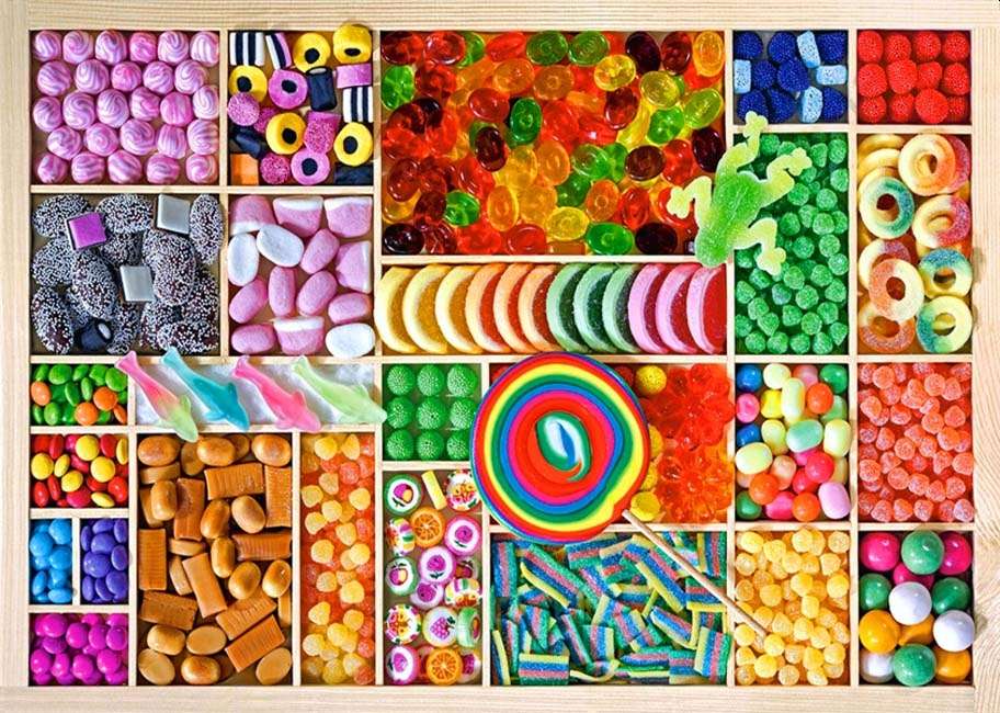 Colagem doce em uma caixa puzzle online a partir de fotografia
