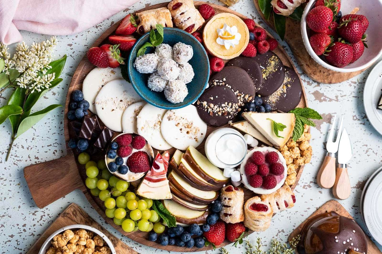 Snack Platter Desserts puzzle online from photo
