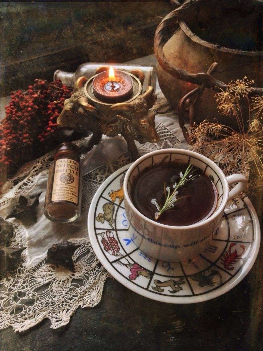 Witchy Tea Time online παζλ