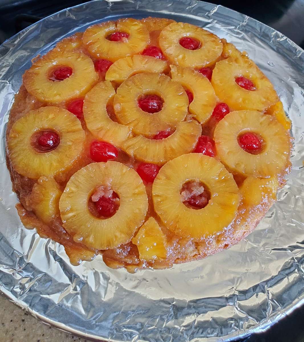 Ananasový dort vzhůru nohama puzzle online z fotografie