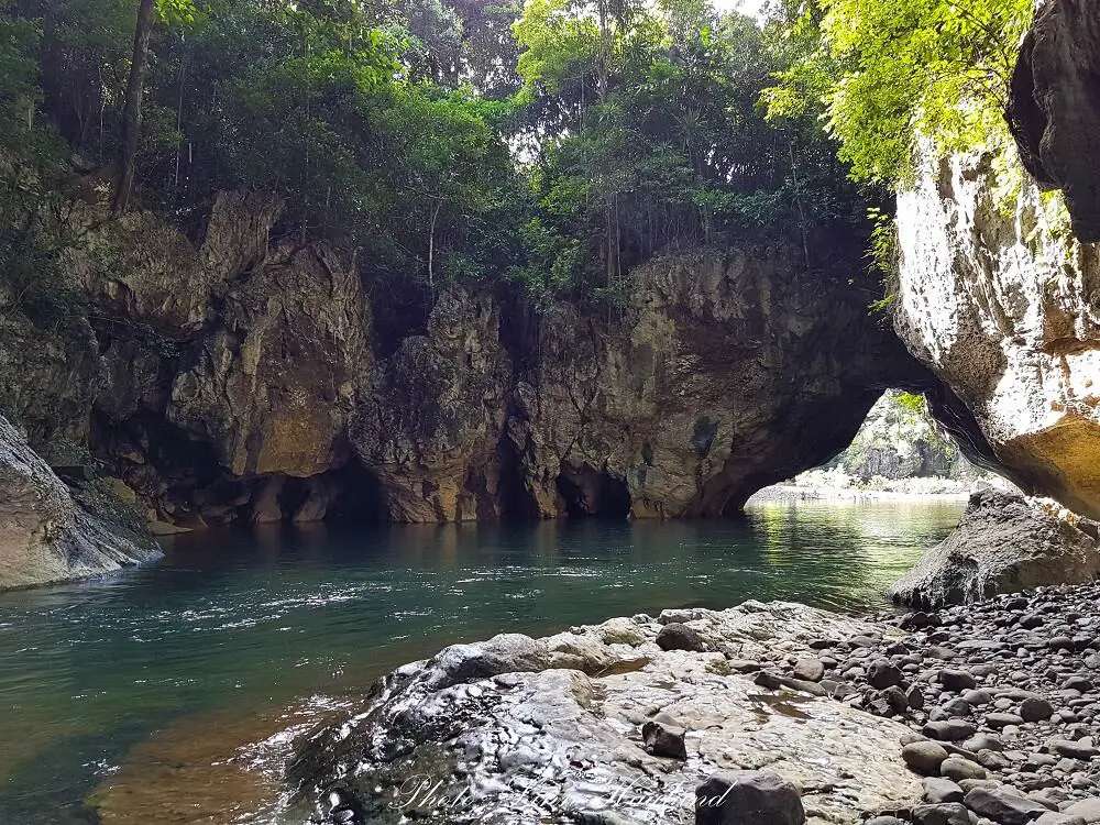 Sohoton-grottan pussel online från foto
