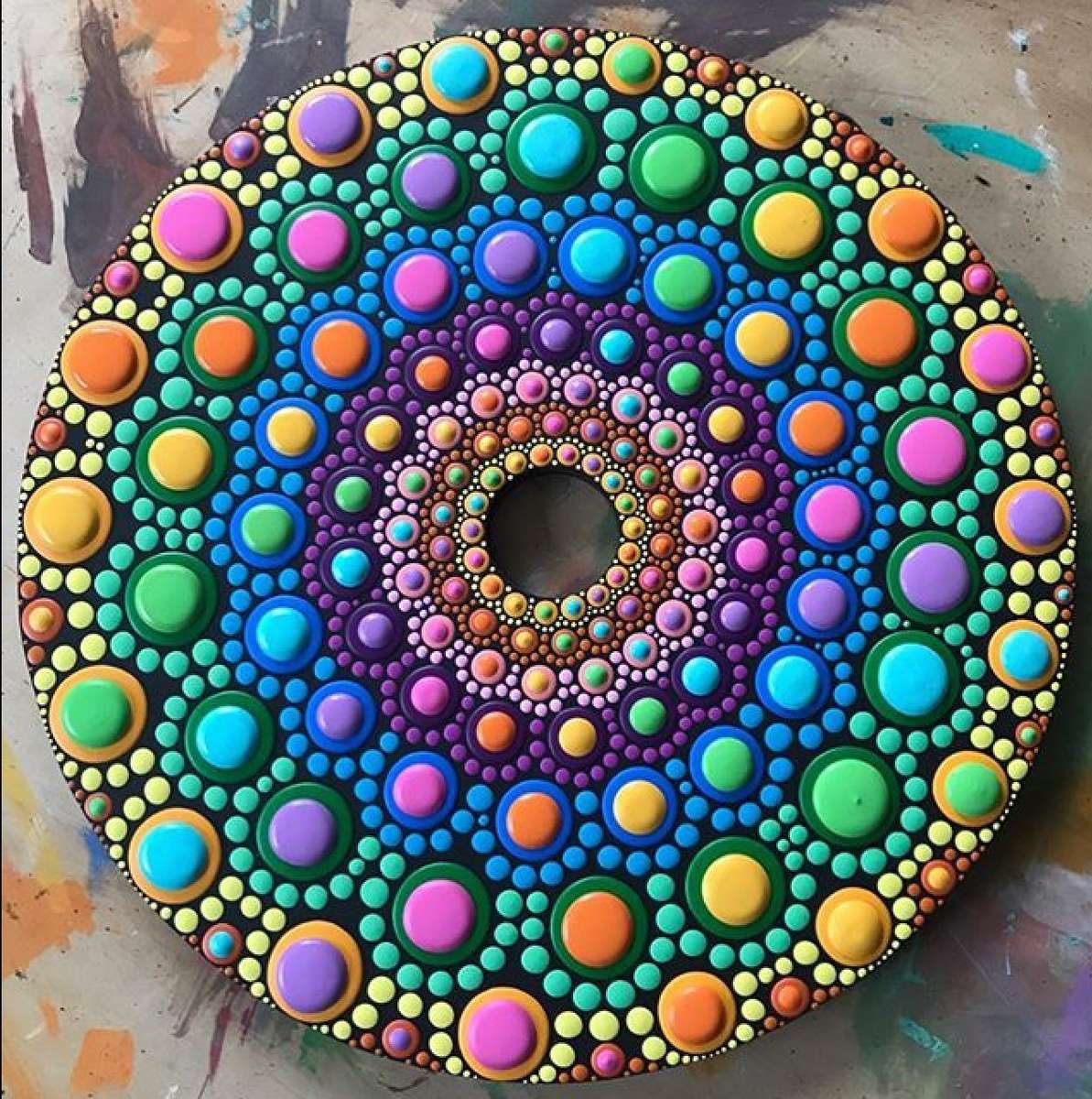Mandala circolare puzzle online da foto
