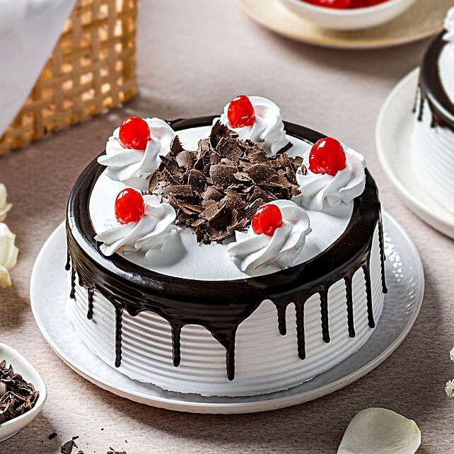 торти до дня народження скласти пазл онлайн з фото