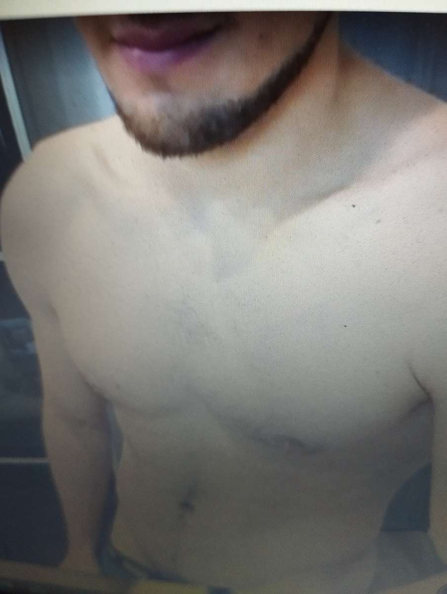A férfi test szépsége. puzzle online fotóról