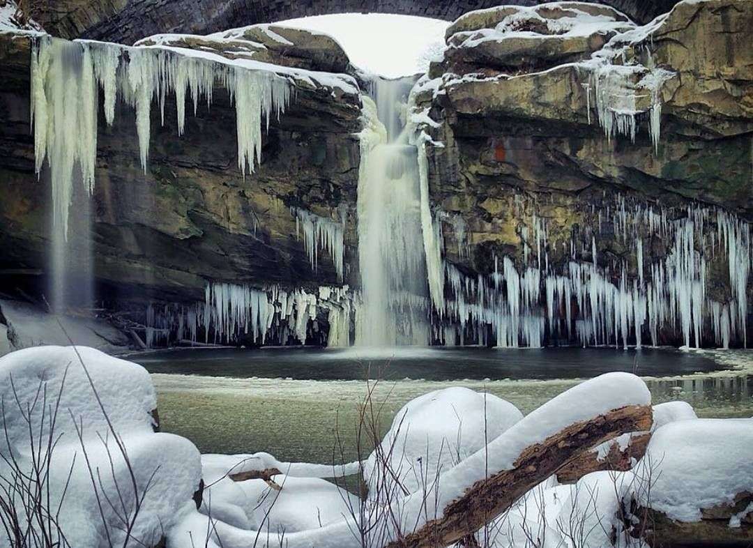 Cascade de gheață puzzle online