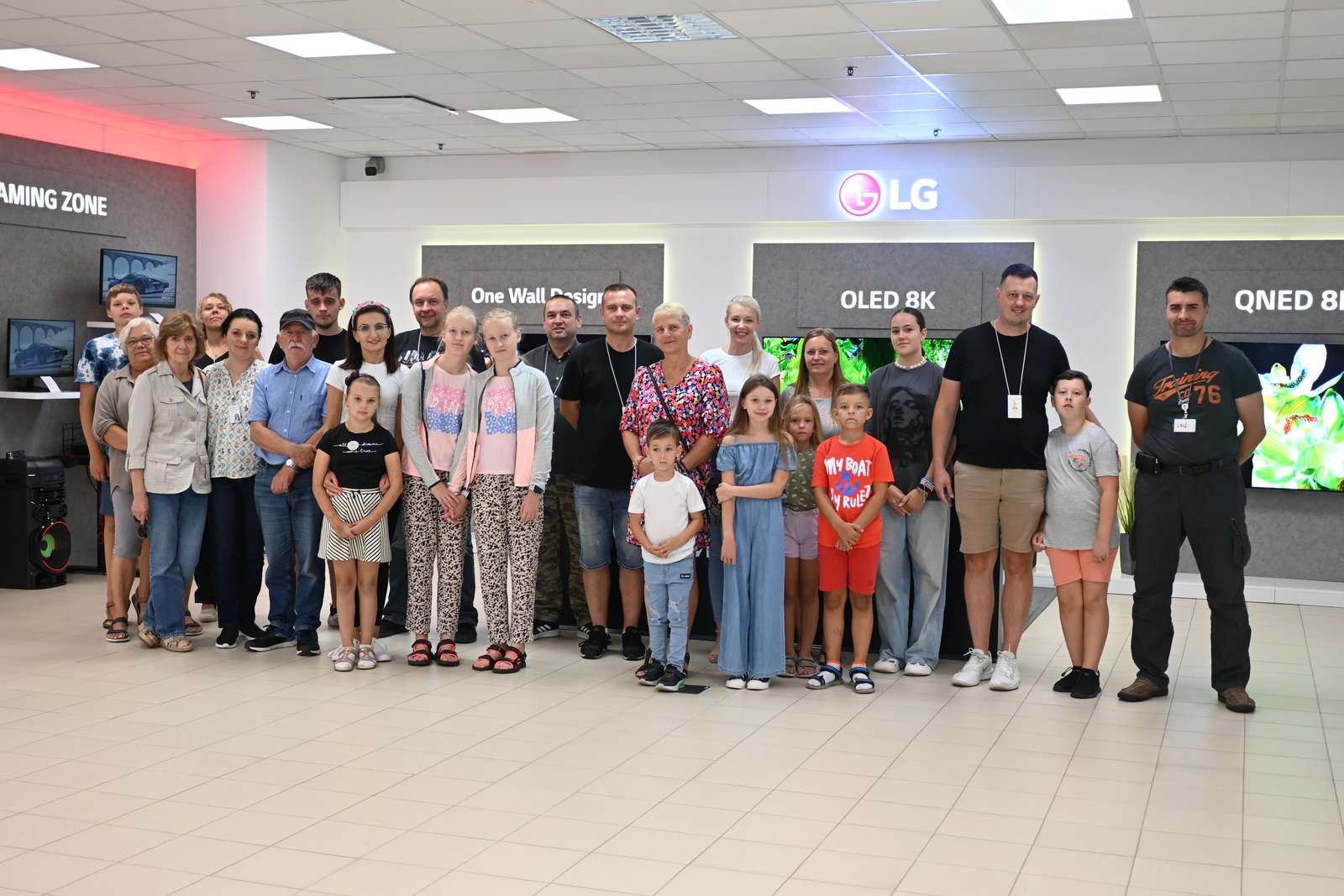 Visita de LG en Mlawa rompecabezas en línea