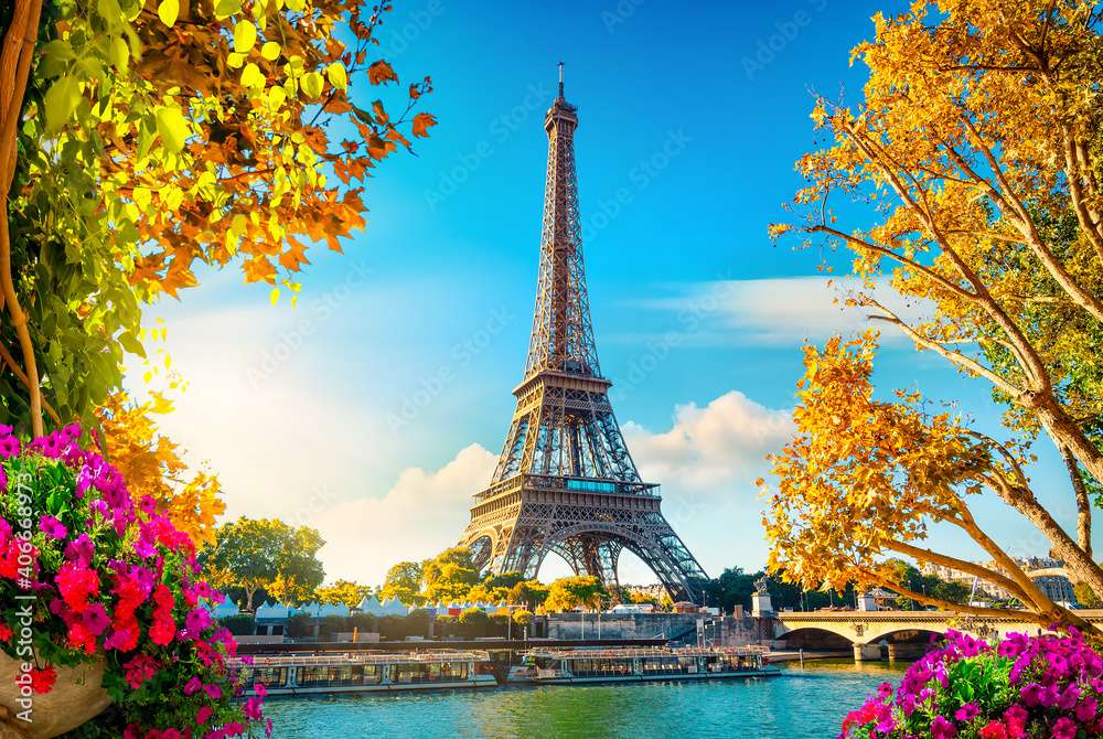 eiffel 24 online puzzle