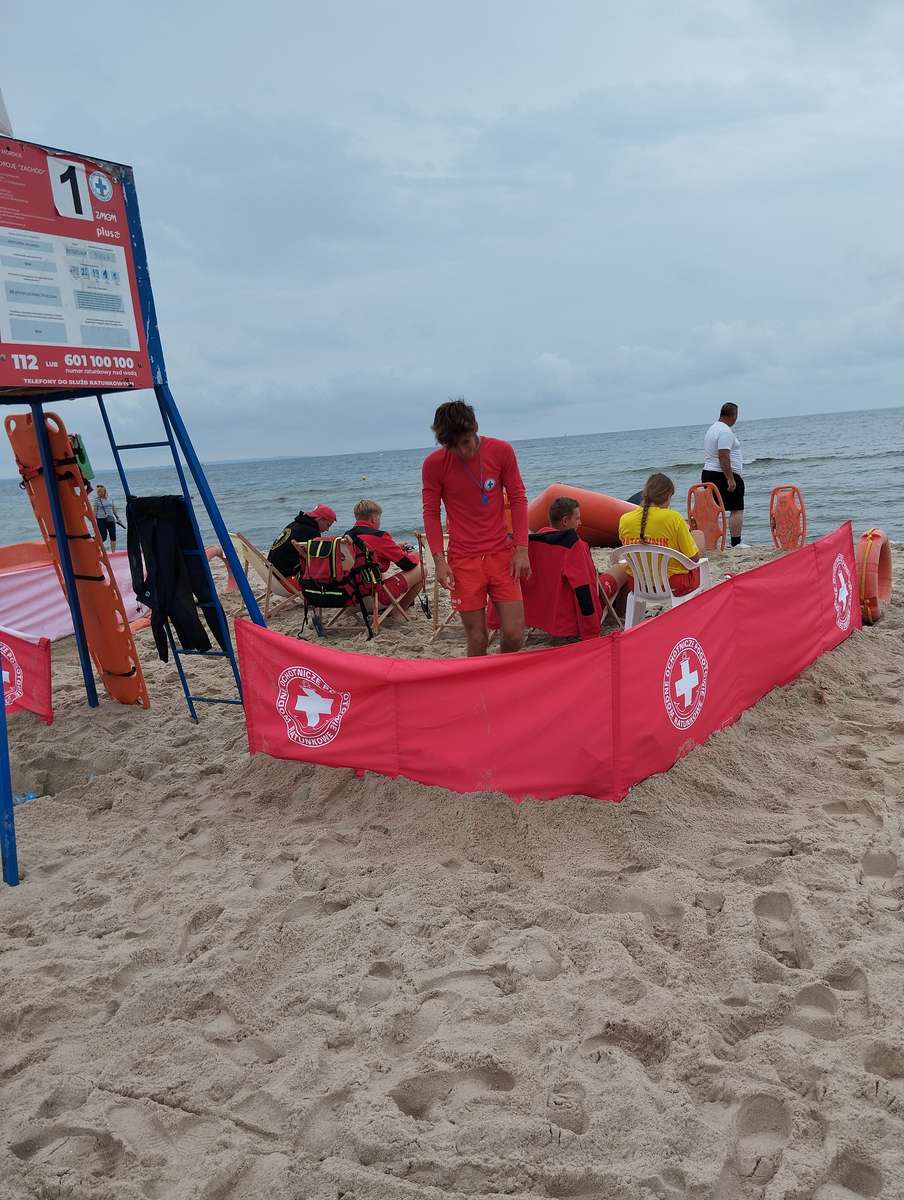 Soccorritori nel Mar Baltico. puzzle online da foto