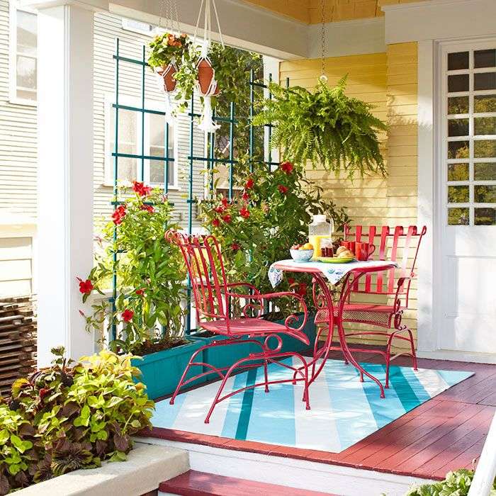 Śliczne małe patio puzzle online