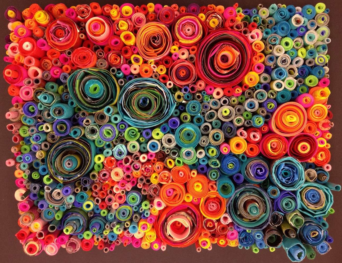 YouTube雑誌の工芸品で見つけます オンラインパズル