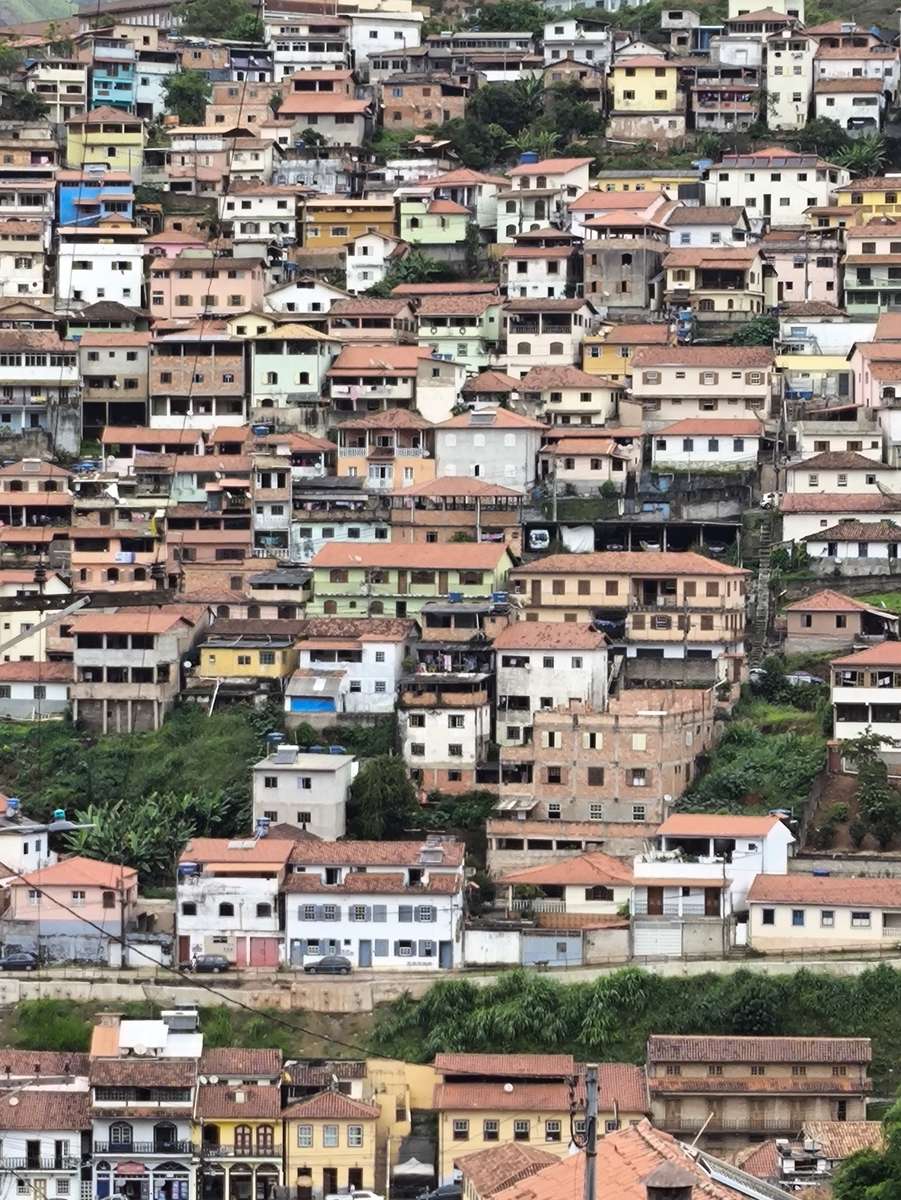Uroo preto будинки скласти пазл онлайн з фото