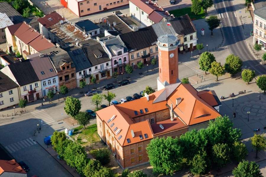 Город от птичьего взгляда пазл онлайн из фото