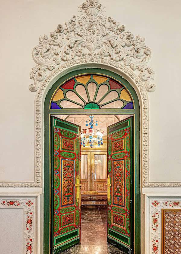 The Grand Door puzzle online from photo