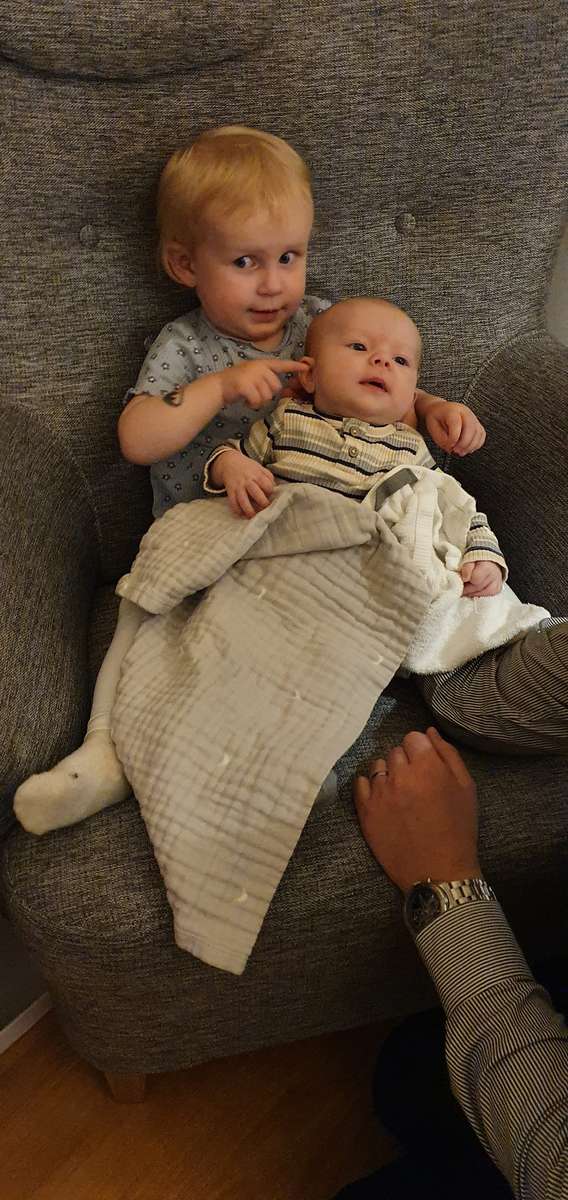 Cine sunt aceştia? puzzle online