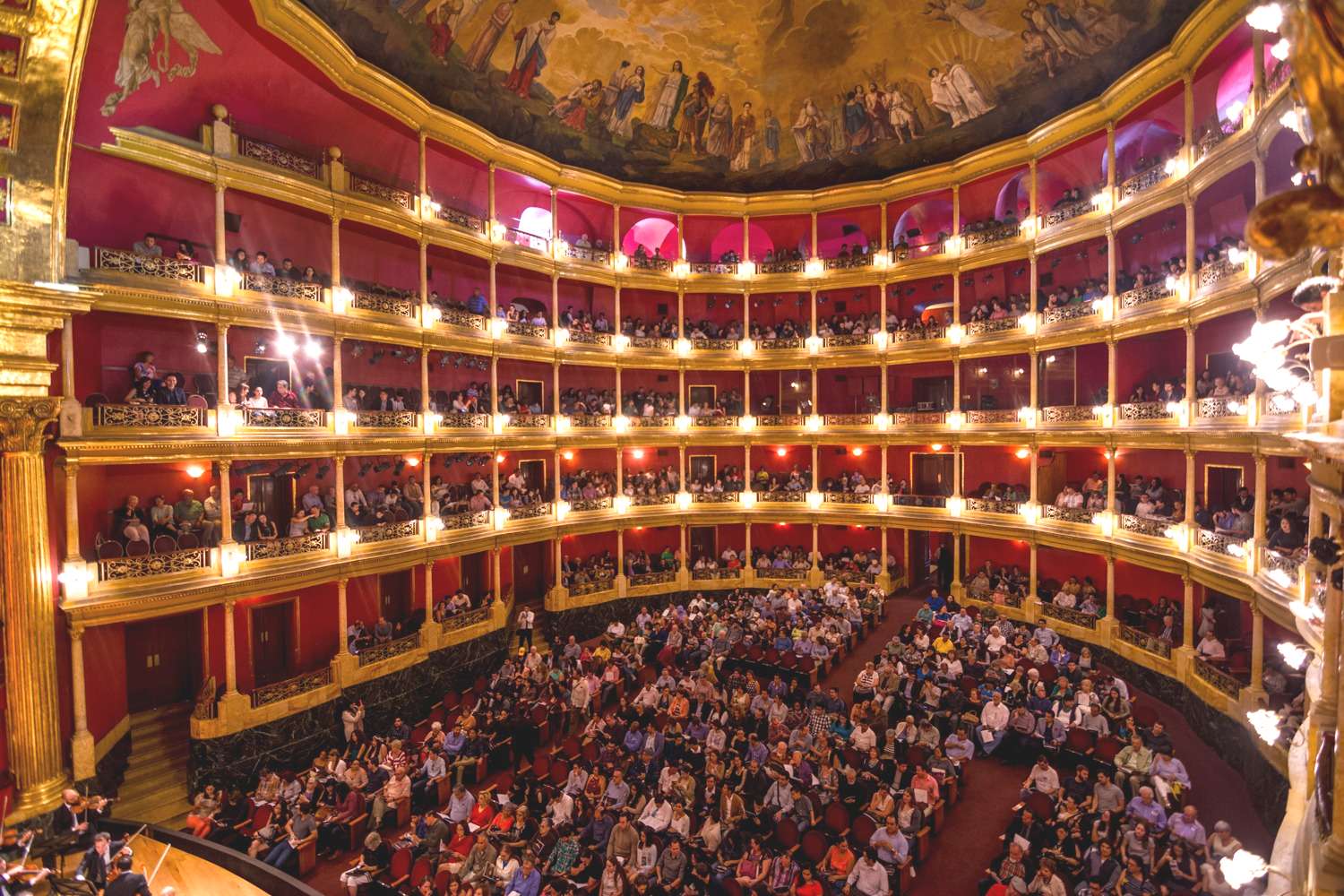 Teatrul Degollado puzzle online din fotografie