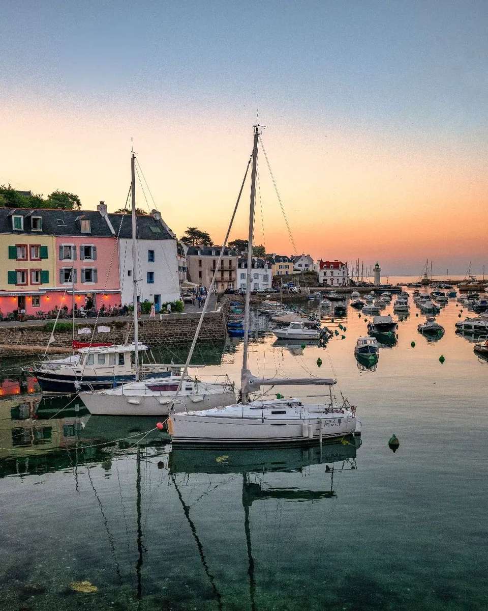 Turismo en Morbihan puzzle online a partir de foto