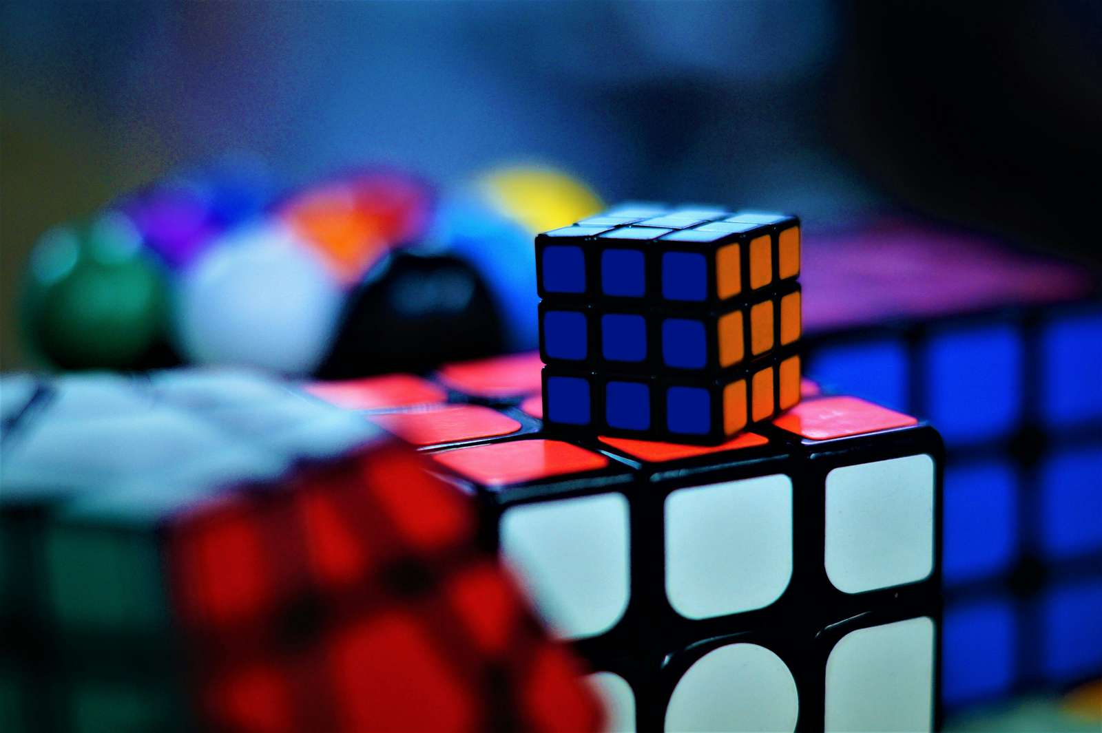 rubik's cubes puzzle online from photo